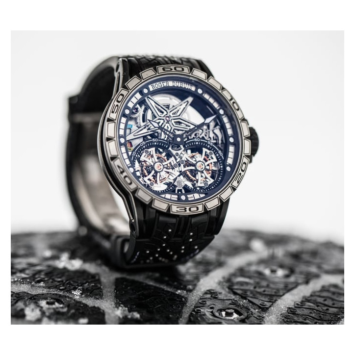 Excalibur Spider Pirelli Black DLC Titanium 47mm