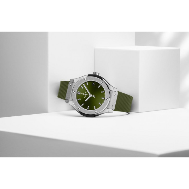 Classic Fusion Titanium Green 42 mm