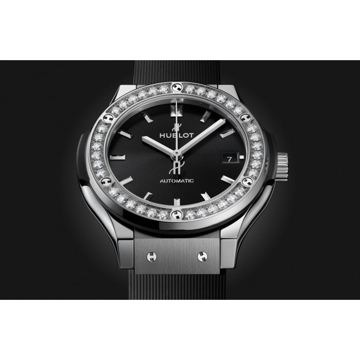 Classic Fusion Titanium Diamonds 38 mm