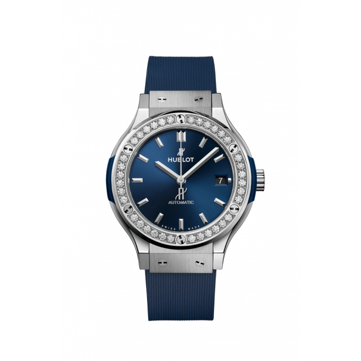 Classic Fusion Titanium Blue Diamonds 38 mm