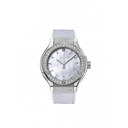 Classic Fusion Pearl White Diamonds 33 mm