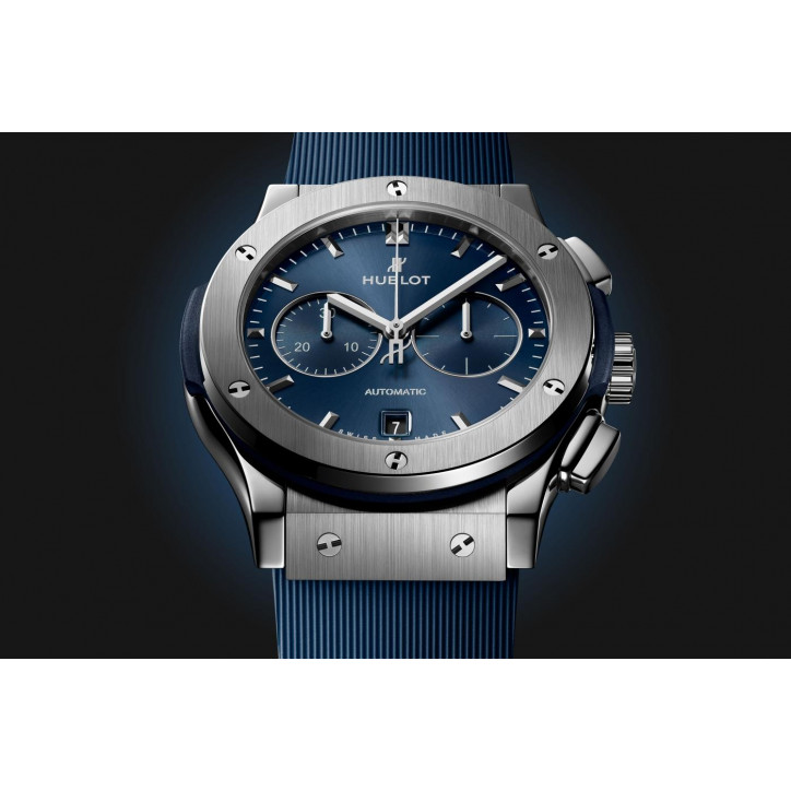 Classic Fusion Chronograph Titanium Blue 42 mm