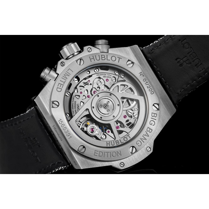 Big Bang Unico Essential Grey 42 mm