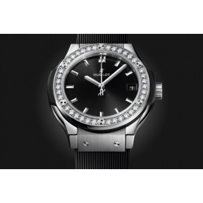 Classic Fusion Titanium Diamonds 33 mm