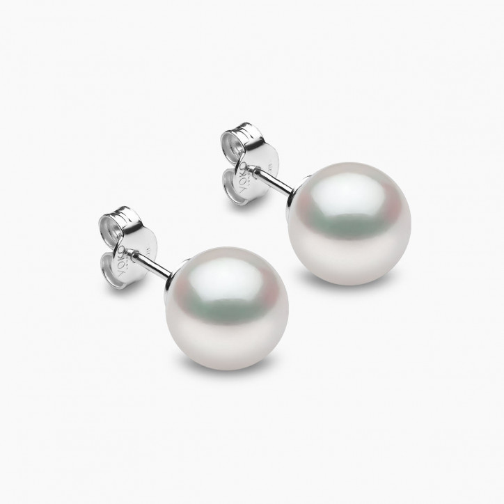 Classic 18K Gold Freshwater Pearl Stud Earrings