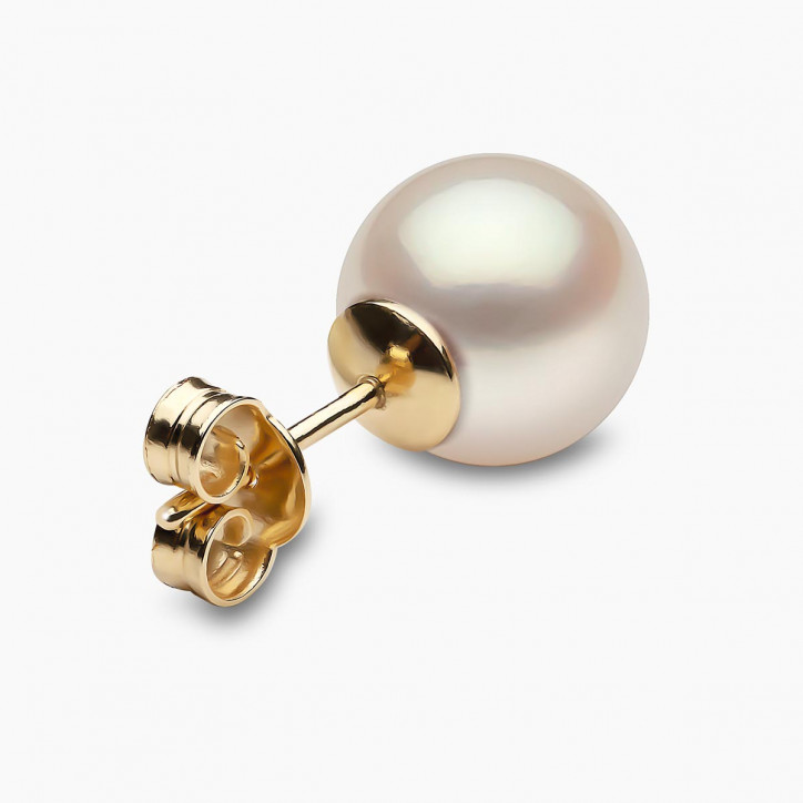 Classic 18K Gold Freshwater Pearl Stud Earrings