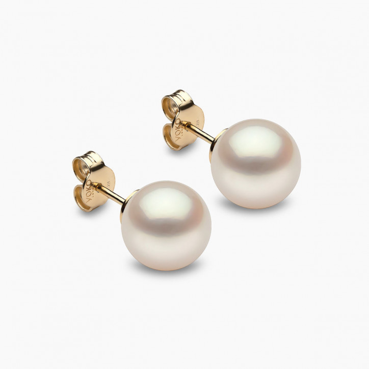 Classic 18K Gold Freshwater Pearl Stud Earrings