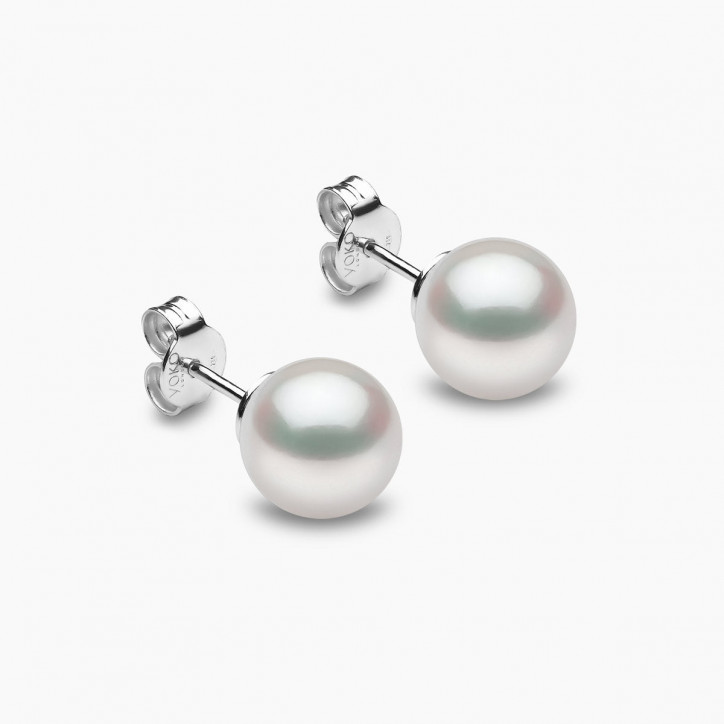 Classic 18K Gold Freshwater Pearl Stud Earrings