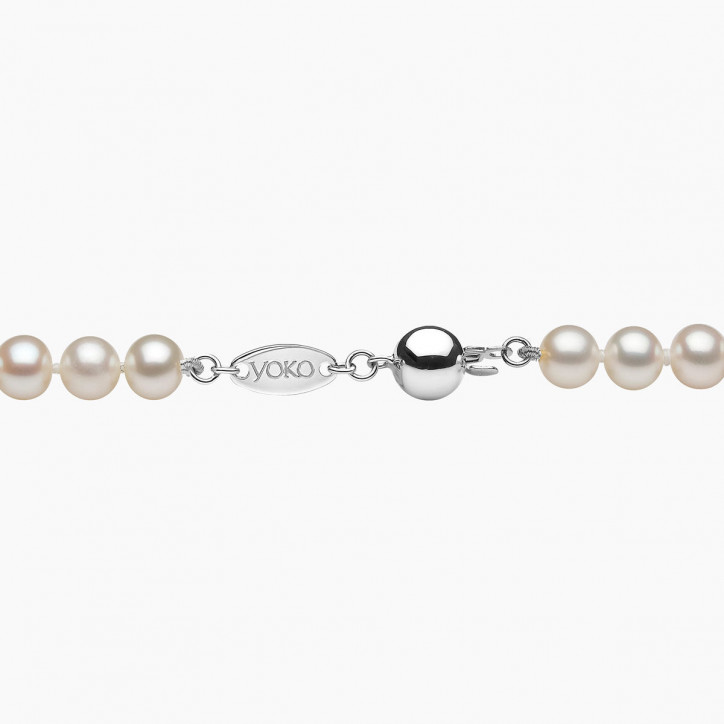 Classic 18K Gold Freshwater Pearl Necklace