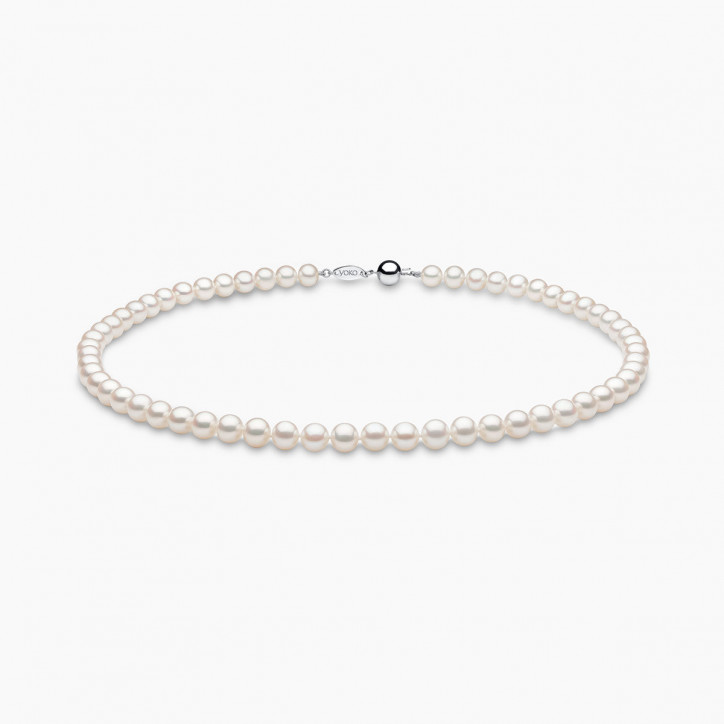 Classic 18K Gold Freshwater Pearl Necklace