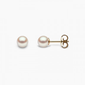 Classic 18K Gold AA Akoya Pearl Stud Earrings