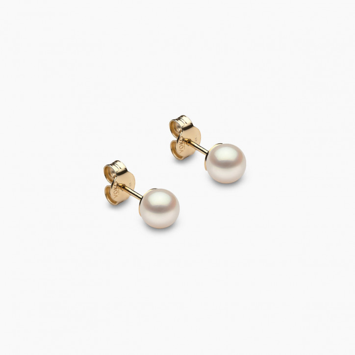 Classic 18K Gold AA Akoya Pearl Stud Earrings