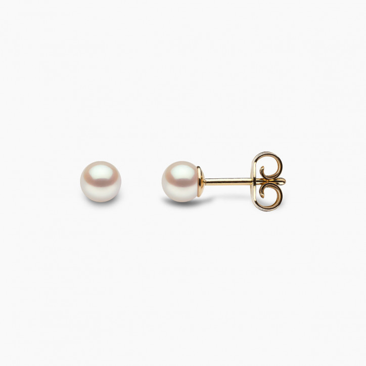 Classic 18K Gold AA Akoya Pearl Stud Earrings