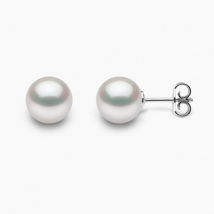 Classic 18K Gold AA Akoya Pearl Stud Earrings