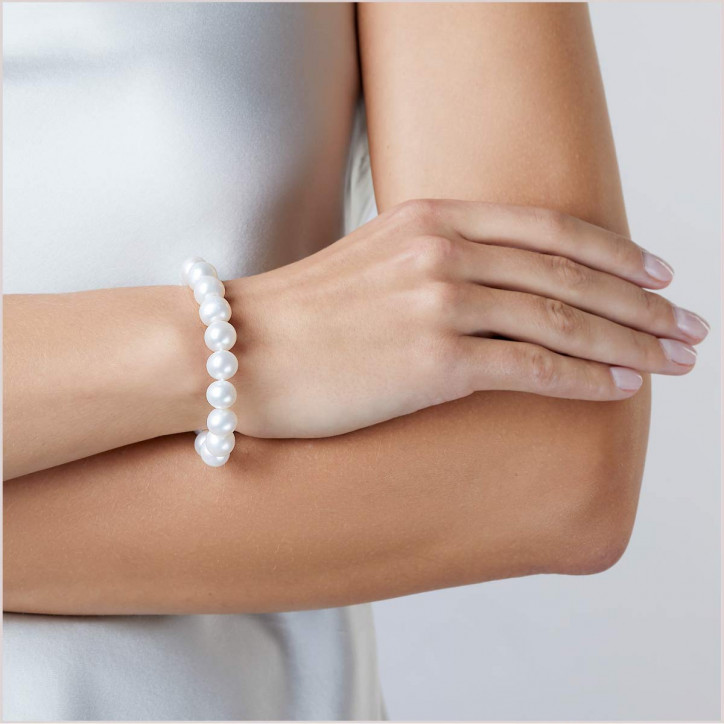 Classic 18K Gold Freshwater Pearl Bracelet