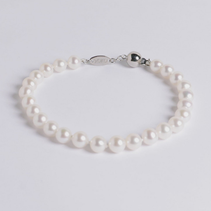 Classic 18K Gold Freshwater Pearl Bracelet