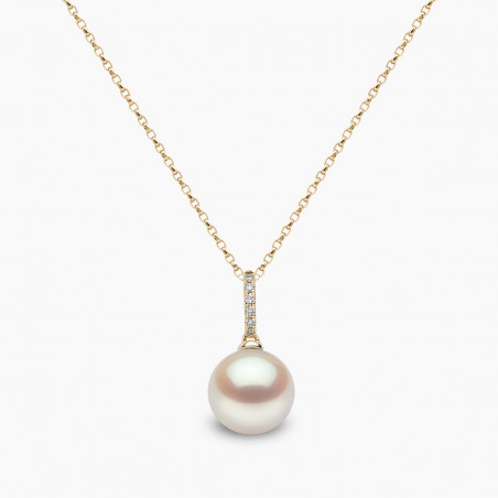 Classic 18K Gold Freshwater Pearl Pendant