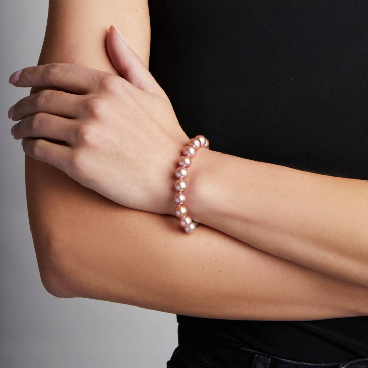 Classic 18K Gold Pink Freshwater Pearl Bracelet