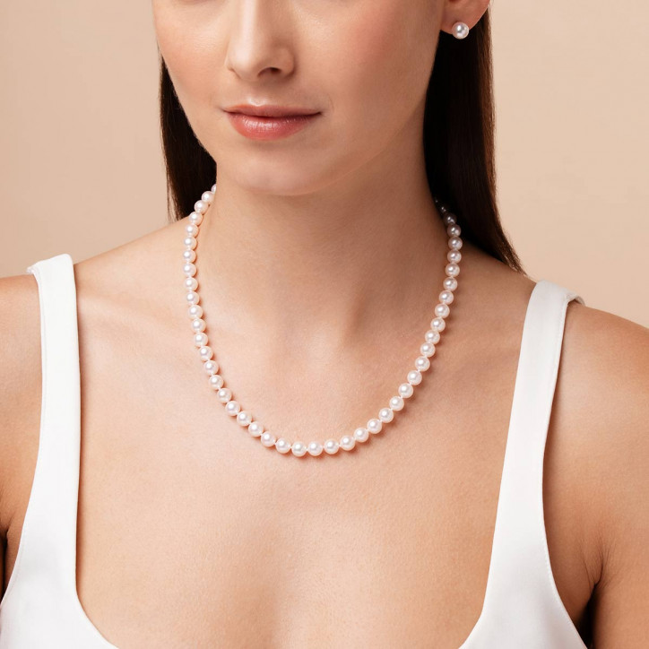 Classic 18K Gold AA Akoya Pearl Necklace