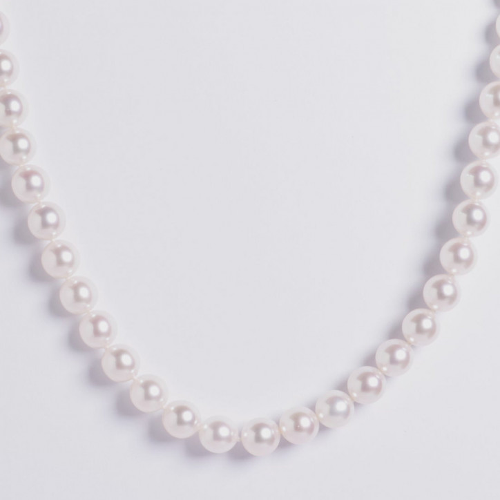 Classic 18K Gold AAA Akoya Pearl Necklace