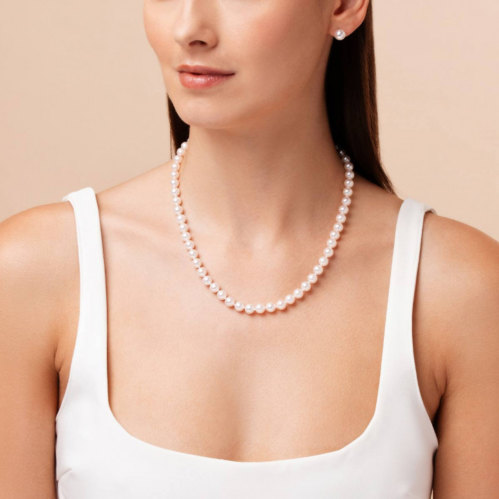 Classic 18K Gold AAA Akoya Pearl Necklace