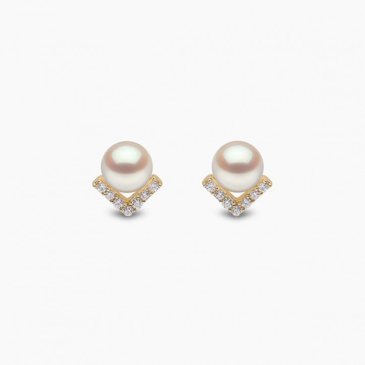 Trend 18K Gold Freshwater Pearl And Diamond V Stud Earrings