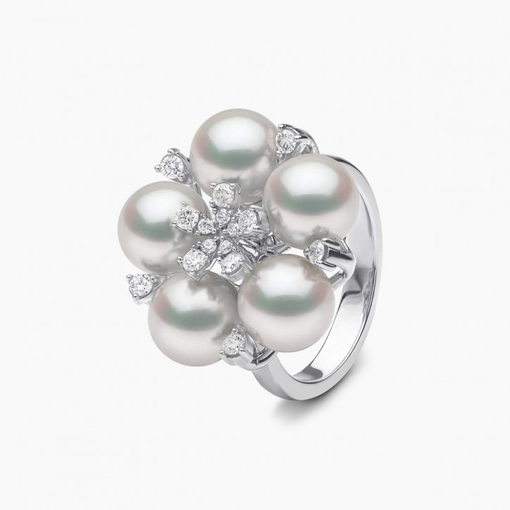 Raindrop 18K Gold Akoya Pearl and Diamond Motif Ring