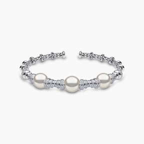 Starlight 18K Gold Freshwater Pearl and Diamond Bangle