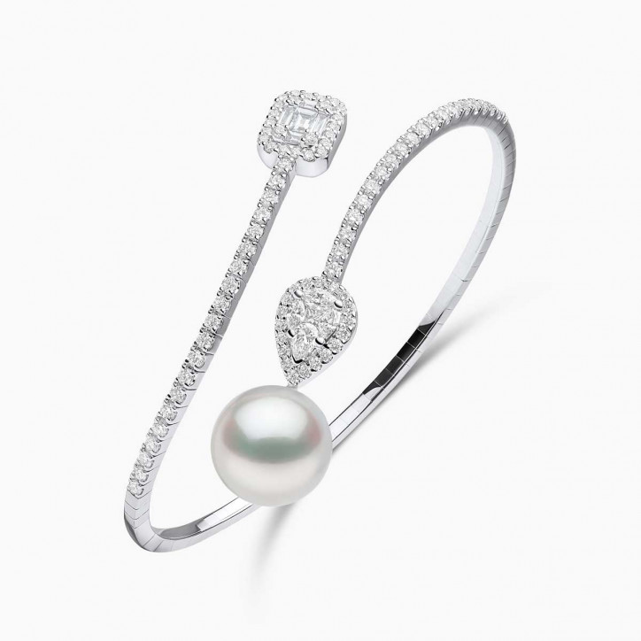 Starlight 18K Gold South Sea Pearl and Pear Diamond Bangle