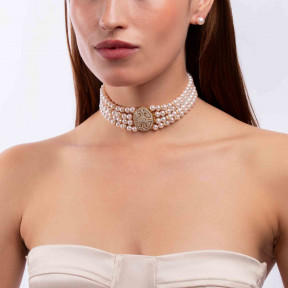 Classic 18K Yellow Gold Akoya Pearl Choker