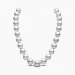 Classic 18K Gold South Sea and Diamond Clasp Pearl Necklace