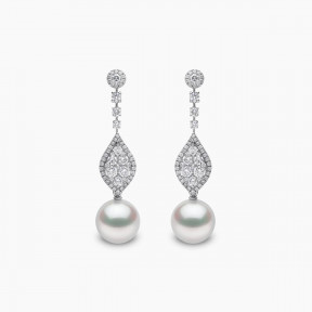 Glitz 18K Gold White South Sea Pearl and Diamond Oval Motif Earrings