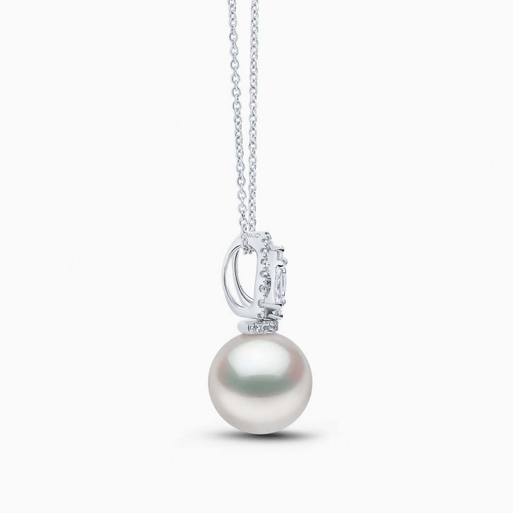 Glitz 18K Gold South Sea Pearl and Diamond Halo Pendant