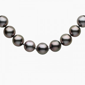 Classic 18K Gold Black Tahitian Pearl Necklace