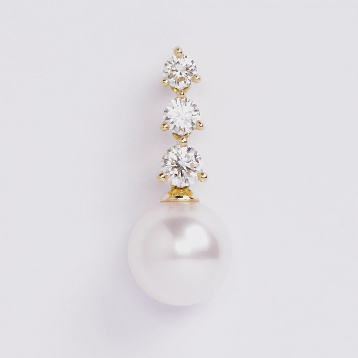 Diamond Classic 18K Gold Pearl Triple Diamond Earrings