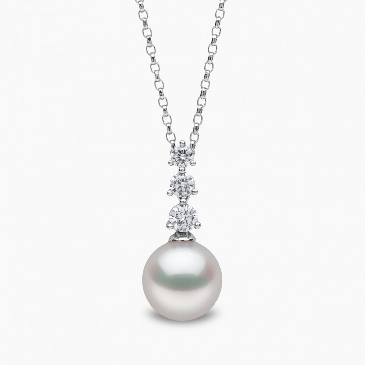 Diamond Classic 18K Gold Pearl Triple Diamond Pendant