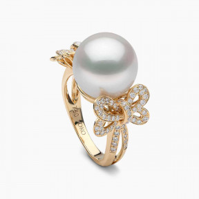 Duchess 18K Gold Pearl and Diamond Bow Motif Ring