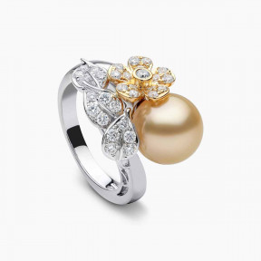 Duchess 18K Gold Pearl and Diamond Floral Motif Ring