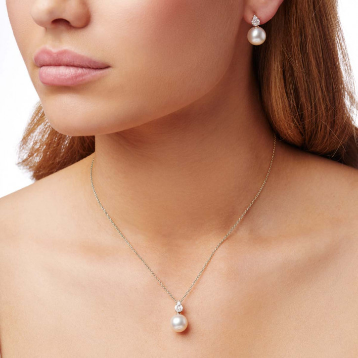 Starlight 18K Gold South Sea Pearl and Diamond Prism Pendant