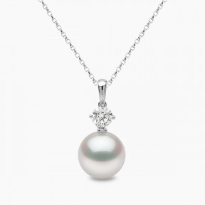 Classic 18K Gold South Sea Pearl and 0.50ct Diamond Pendant