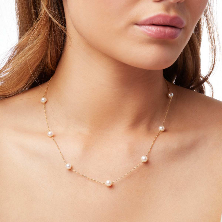 Classic 18K Gold Freshwater Pearl Necklace