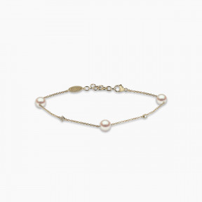 Classic 18K Gold Akoya Pearl and Diamond Bracelet