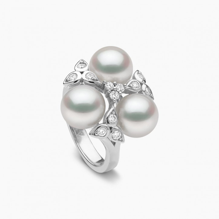 Raindrop 18K Gold Triple Akoya Pearl and Diamond Ring