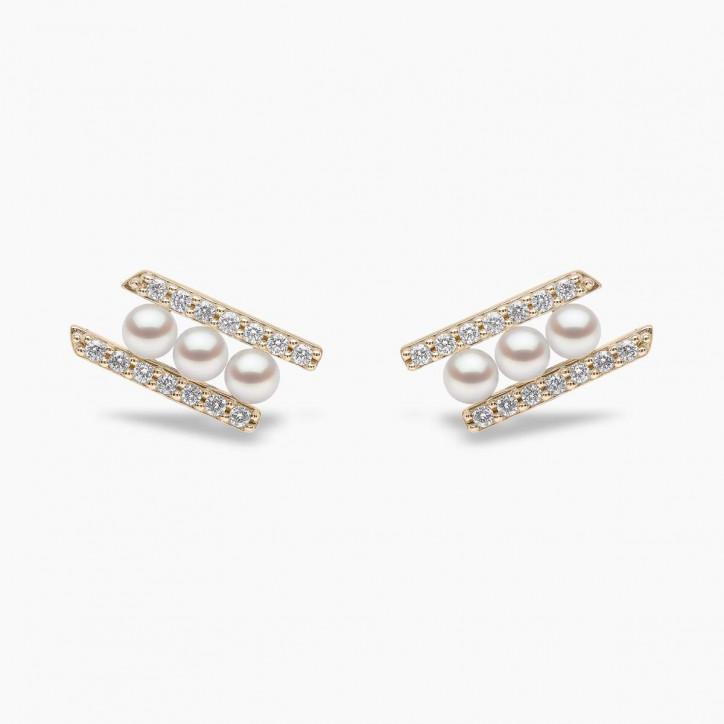 Sleek 18K Gold Pearl and Diamond Row Stud Earrings