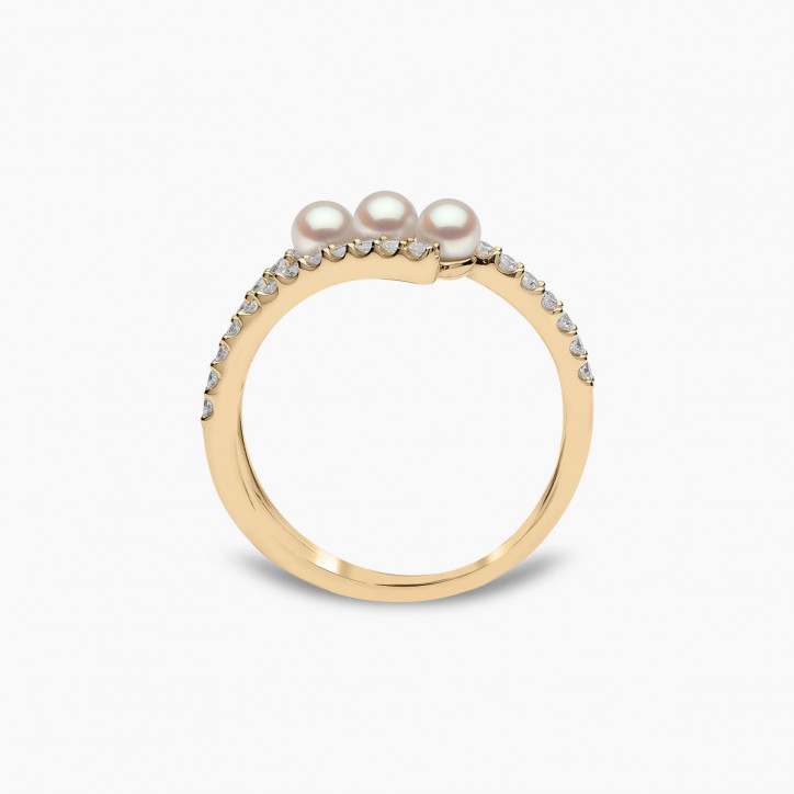 Sleek 18K Gold Triple Pearl and Diamond Ring