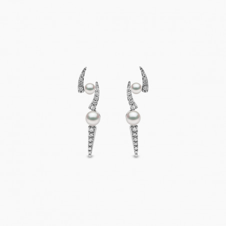 Sleek 18K Gold Pearl and Diamond Lightening Bolt Earrings