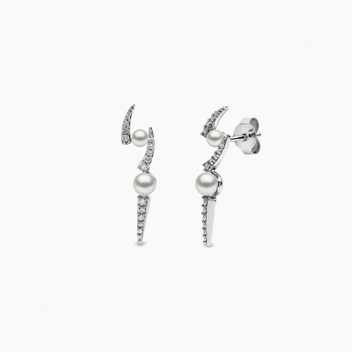 Sleek 18K Gold Pearl and Diamond Lightening Bolt Earrings