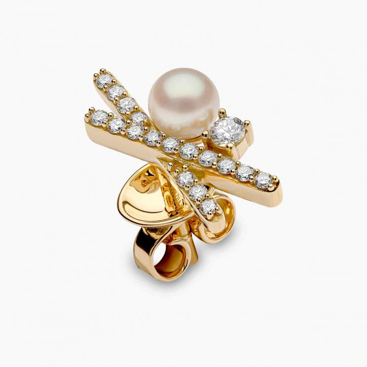 Sleek 18K Gold Pearl and Mini Diamond Cross Stud Earrings