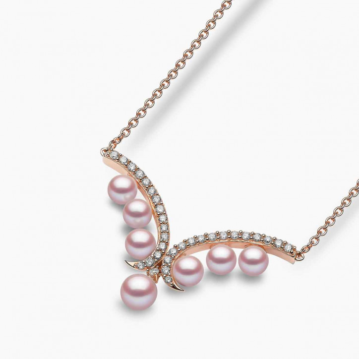 Sleek 18K Gold Pearl and Diamond Curve V Necklace