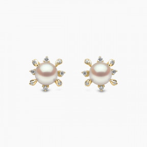 Trend 18K Gold Freshwater Pearl And Multi Diamond Stud Earrings